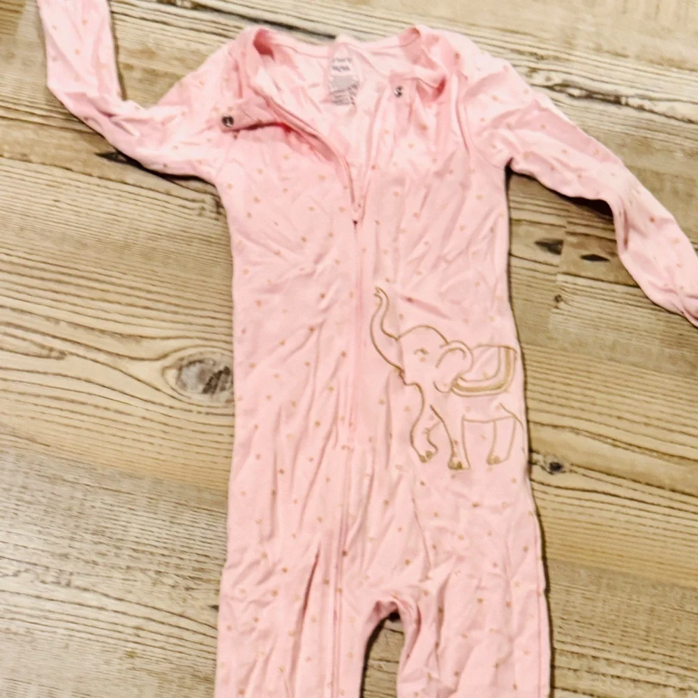 Carters Toddler Elephant  100% Snug Fit Cotton Footie Pajama Size 4T kid onesie
